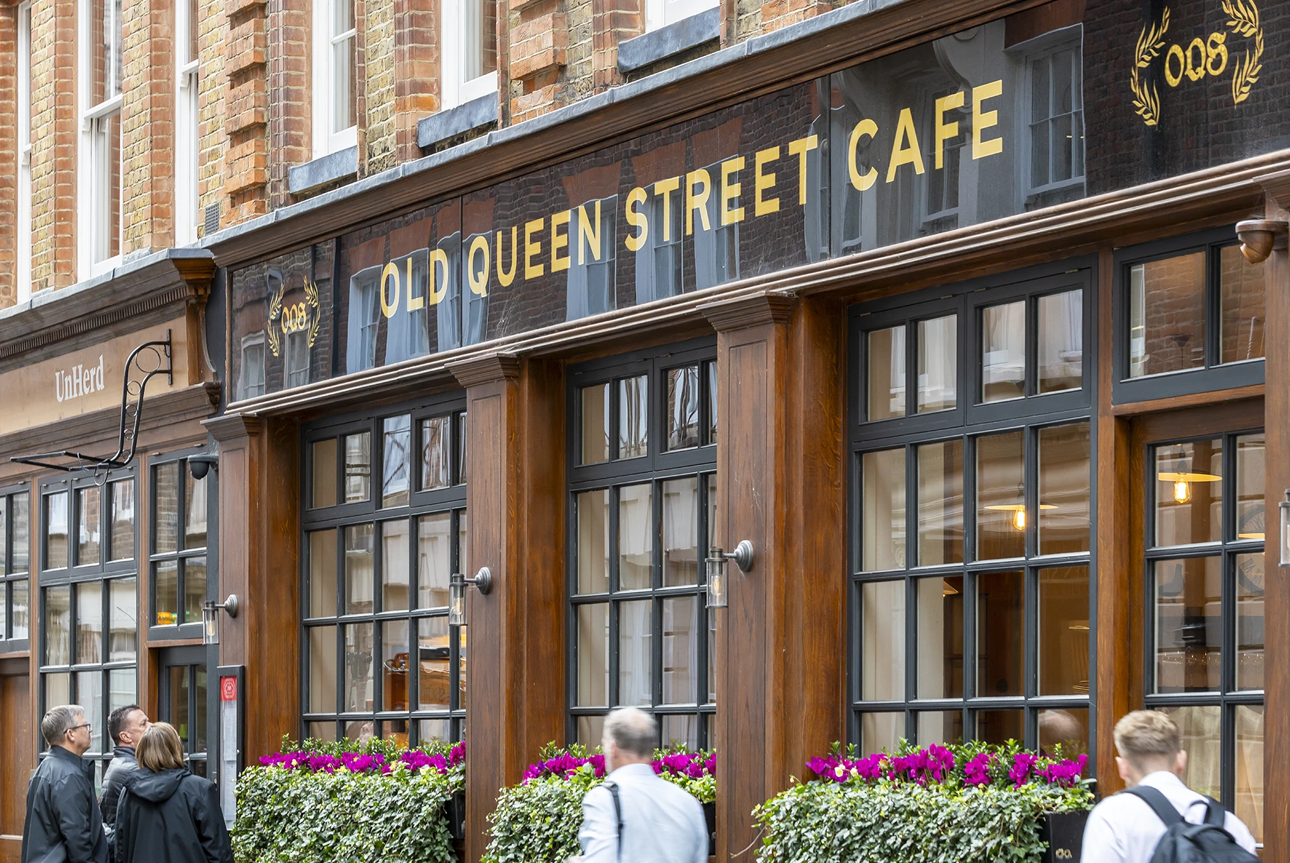 Old Queen Street Café